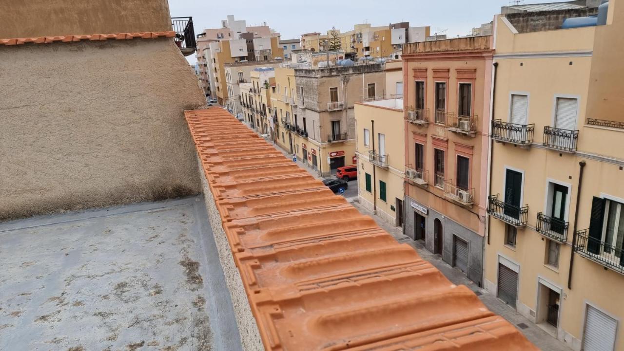 Appartamento Le Tre Rose Trapani Exterior photo