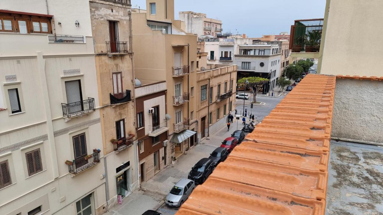 Appartamento Le Tre Rose Trapani Exterior photo